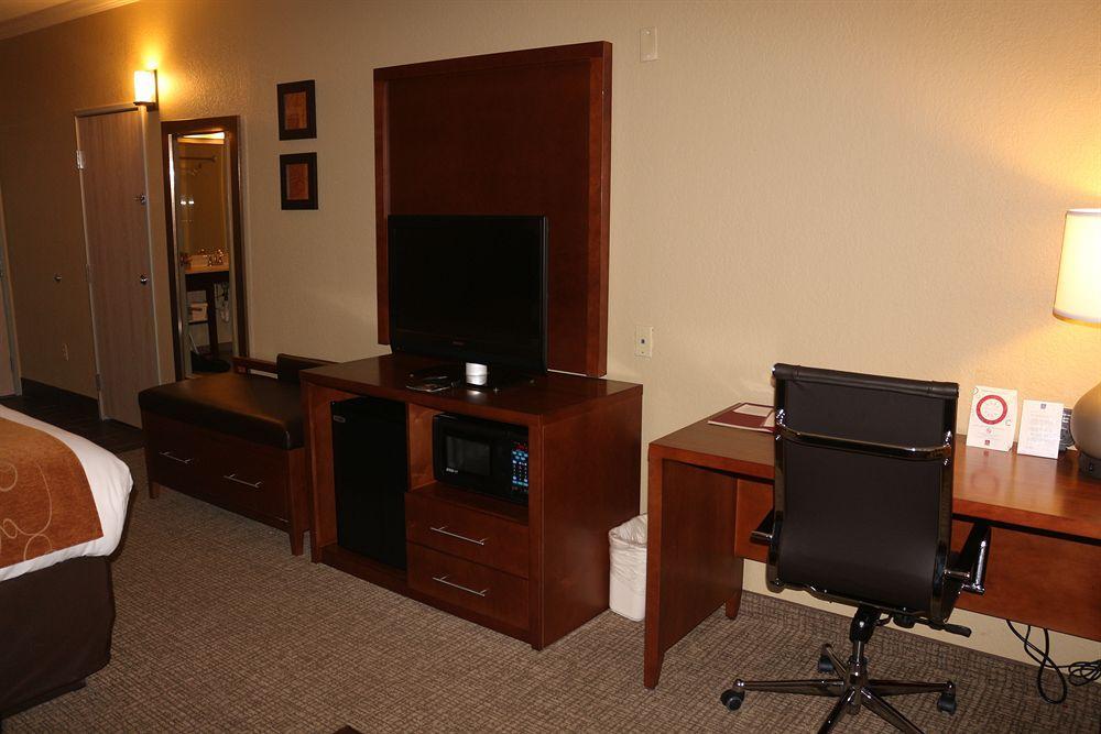 Comfort Suites New Braunfels Extérieur photo
