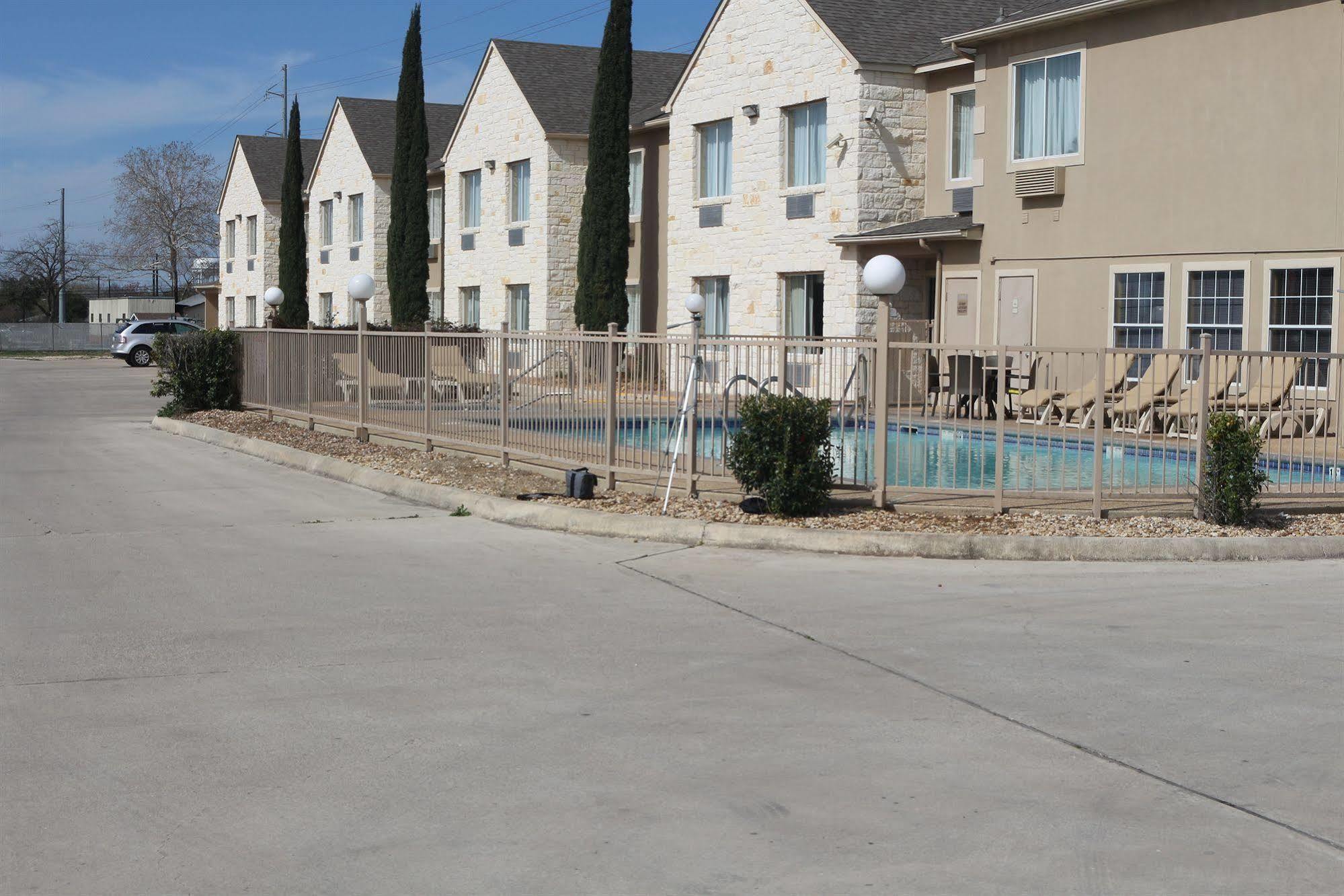Comfort Suites New Braunfels Extérieur photo