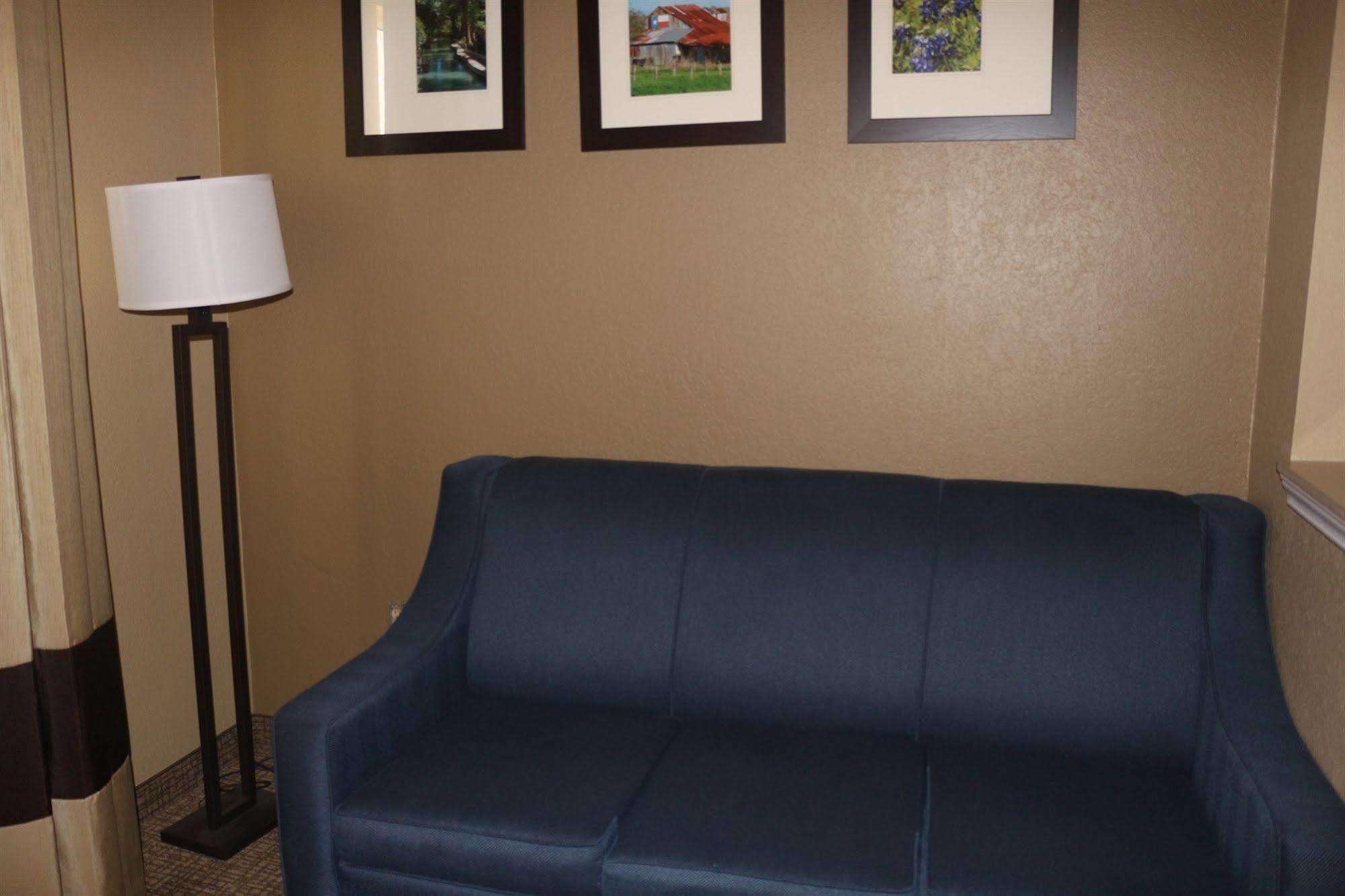 Comfort Suites New Braunfels Extérieur photo